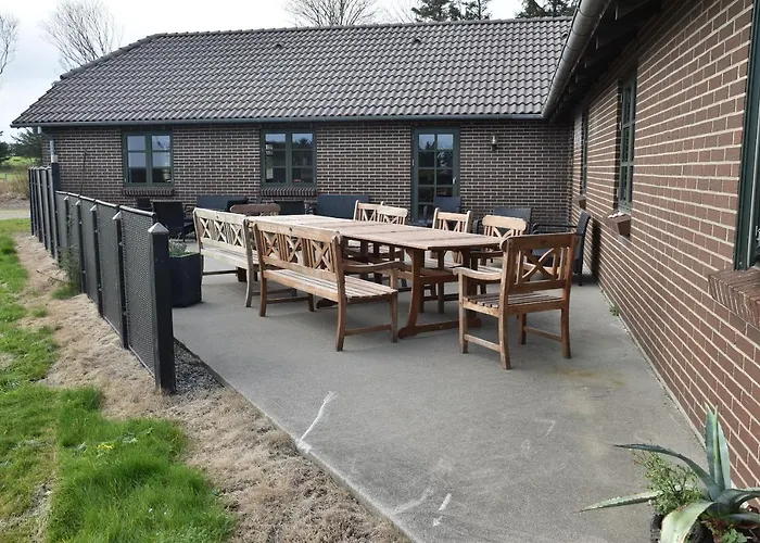 Holiday home Farmen I