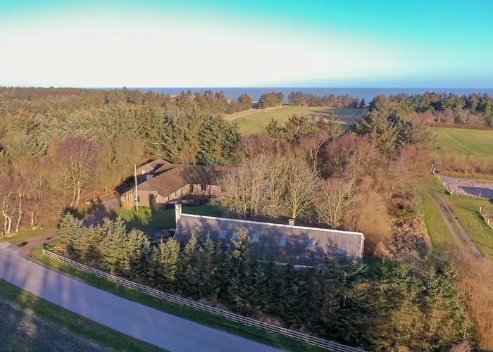 Farmen I Holiday home *